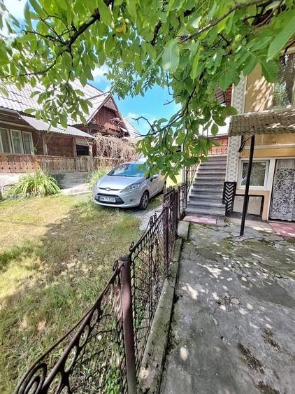 Casă cu 4 camere în Berbești