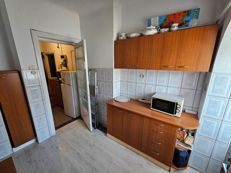Apartament 3 camere, bloc interbelic – Strada Labirint, aproape de Unirii - 12