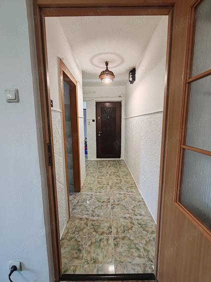 Apartament 3 camere, decomandat, 51 mp, parter zona buna Zarne?ti - 3