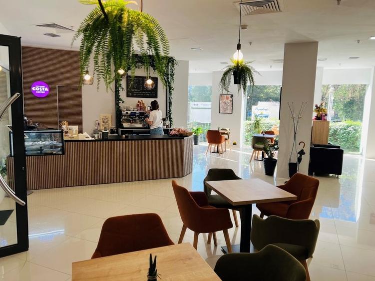 Spatii comerciale de inchiriat World Trade Center - 7