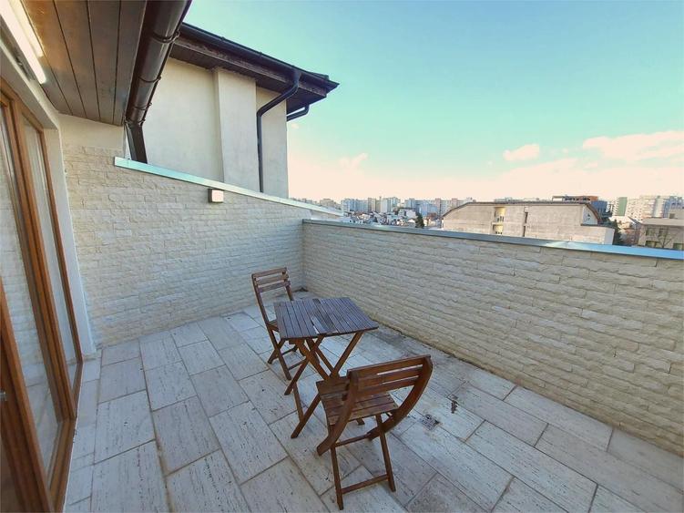 Penthouse 3 camere, 105 mp, terasa 15 mp, zona Eminescu, bloc nou - 13