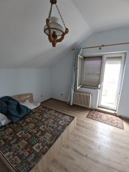 Casa de vânzare, 5 camere, 2 băi, 170 mp - 25