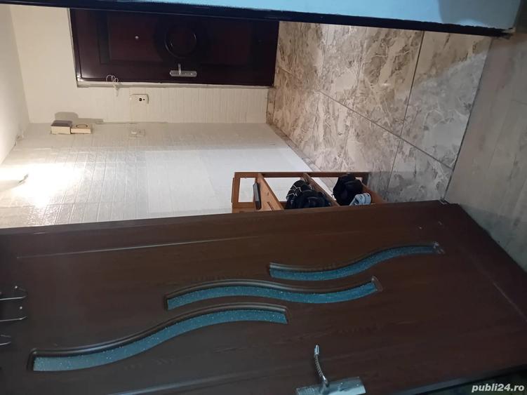 Inchiriez apartament zona Vi?oi - 1