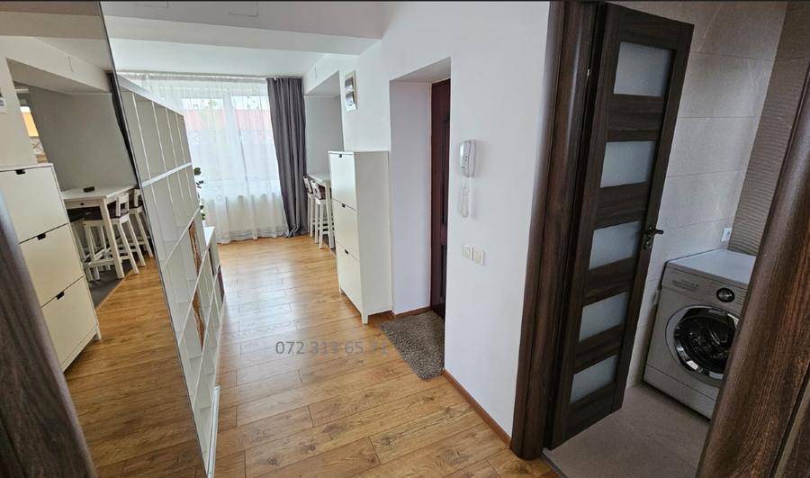 Apartament cu 2 camere semidecomandat în 1 Decembrie 1918