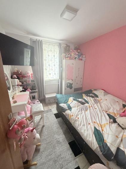 Vand Apartament cu 3 camere - 2