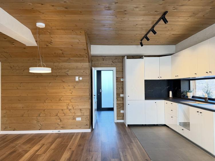 Casă de vacanță modernă într-un cadru natural deosebit – Râșnov - 5