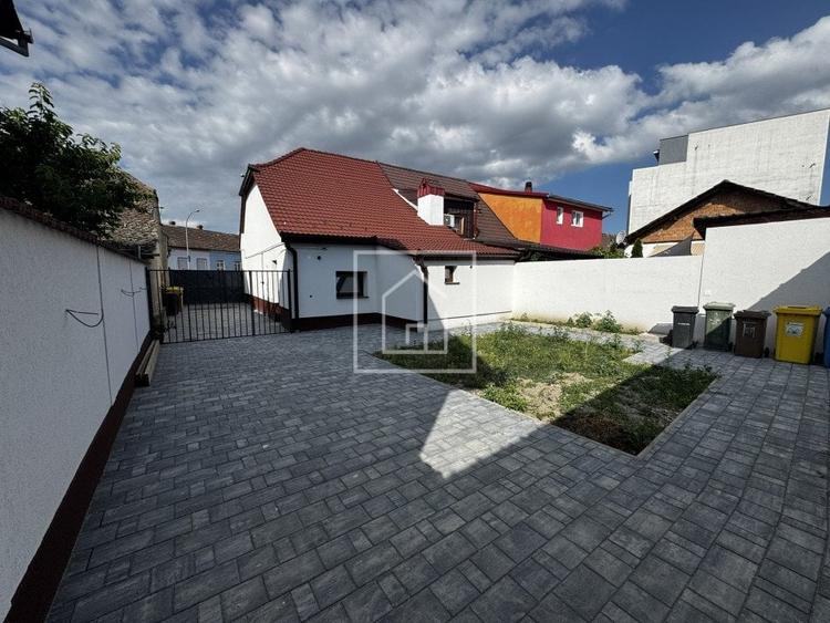 Casa complet renovata, 140 mp, cu vad comercial – Piata Cluj, Sibiu - 1