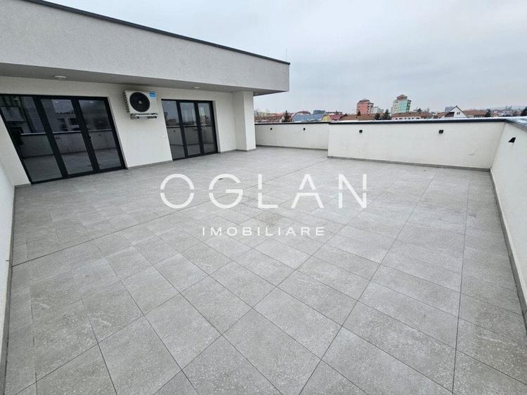 Penthouse 4 cam, terasa 78 mp, D-na Stanca, COMISION 0% - 7