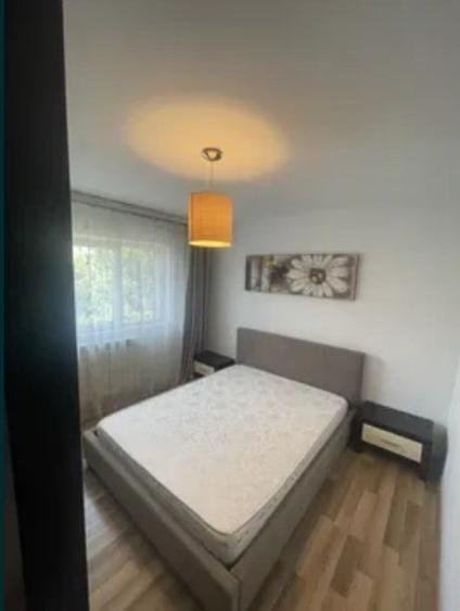 Apartament 2 Camere Timpuri Noi,Metrou,Balcon,Mobilata Utilata,Decomandata,4/8 - 1