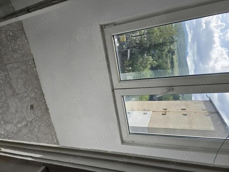 Apartament 3 camere ?tei - 1