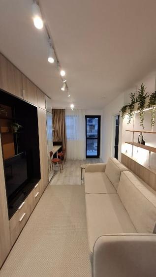 Studio Hils Pallady loc de parcare metrou Anghel Saligny - 1