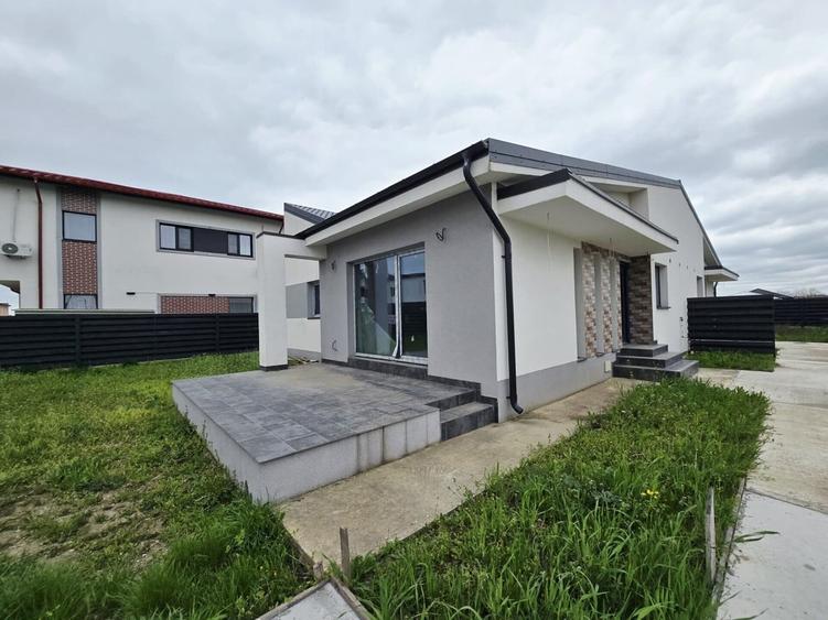 Tunari, casa cocheta pe parter, confort, eficienta si liniste - 1