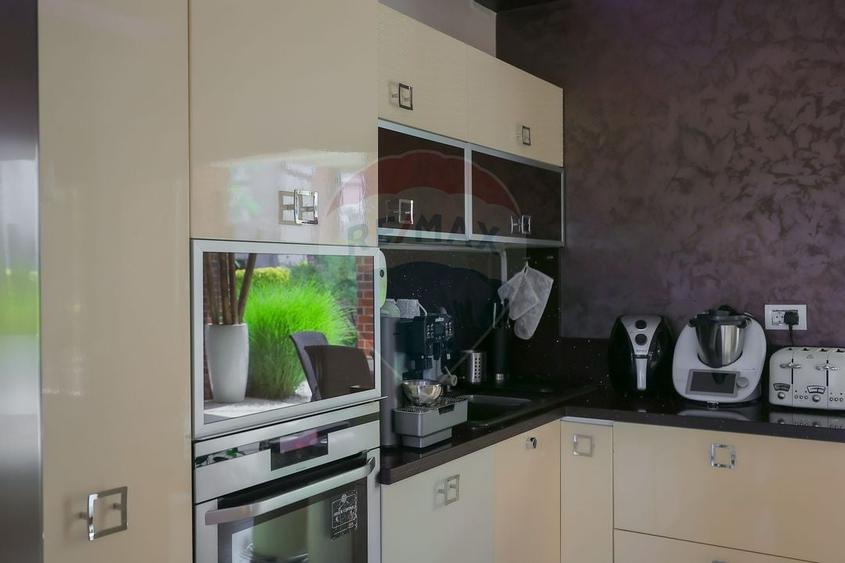 Vilă mediteraneană premium cu piscină, de vânzare, zona Dealuri Oradea - 57