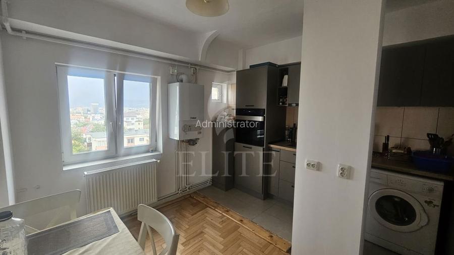 Apartament 3 camere în zona Piata Cipariu Apartament 3 camere în zona Piata Cipariu