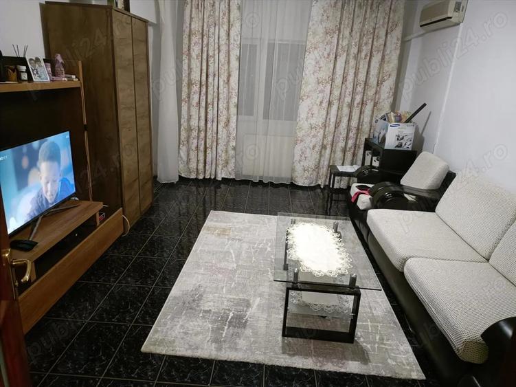 Apartament spa?ios de vanzare, ultracentral, 4 camere , decomandat, 99 mp - 7