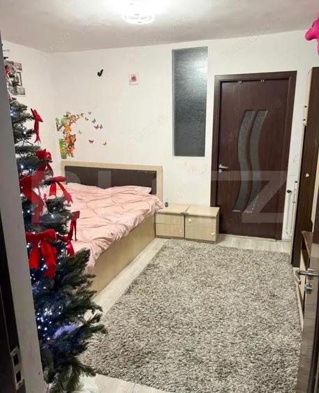 Garsoniera zona Lapus 33mp - 1