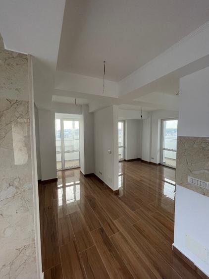 Discount mare, 2 camere lux, gata de mutare, comision 0 - 3