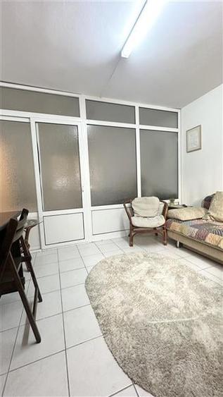 Studio Foarte Spatios de 36 mp, Situat Ultracentral, Zona Tomis 3 - 10