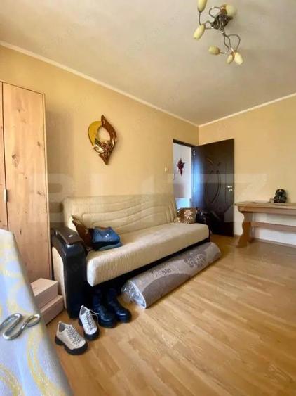 Apartament 2 camere decomandat etaj 4 cu 2 balcoane - 1