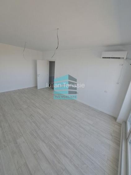 Garsoniera Compacta si Moderna  39 mp, TitanPallady