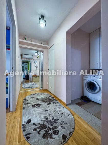 Ap. 3 camere in Deva, zona Astoria, 70 mp, decomandat, etaj 3. - 4