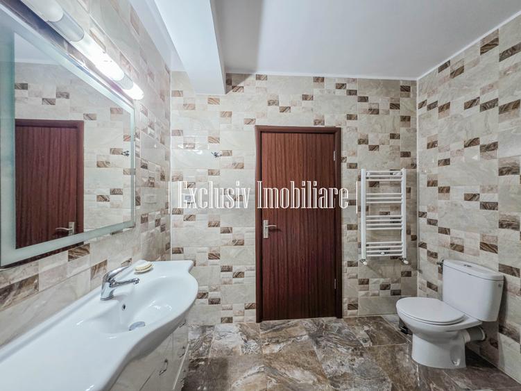 Apartament cu 3 camere decomandat, mobilat în Ultracentral