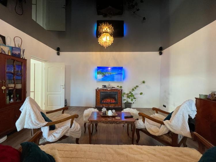 TUZLA | CASA CENTRU | 4 CAMERE | PANOURI FOTOVOLTAICE - 1