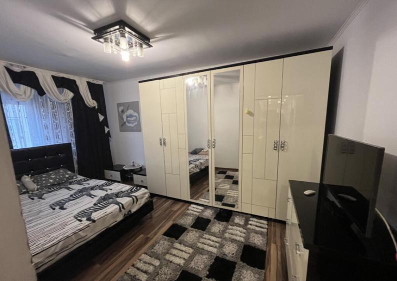 Vand apartament in zona Pipirig, 4 camere ultradotat - 6