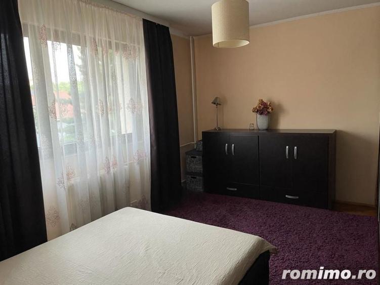 Zona Universitate un apartament cu 3 camere de inchiriat - 3