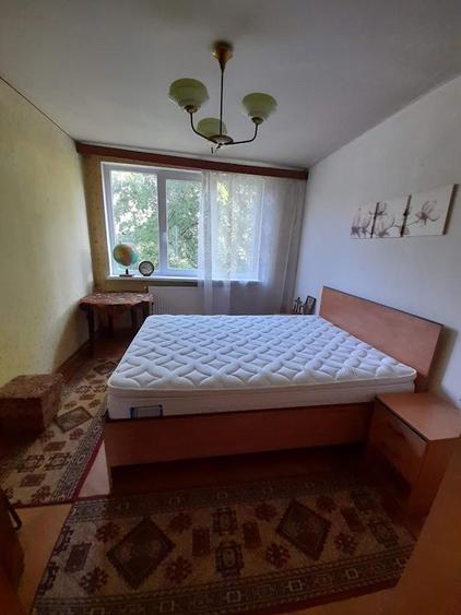 Apartament 3 camere de vânzare, vedere 2 parti– Centrul Civic, B-dul Victoriei - 1