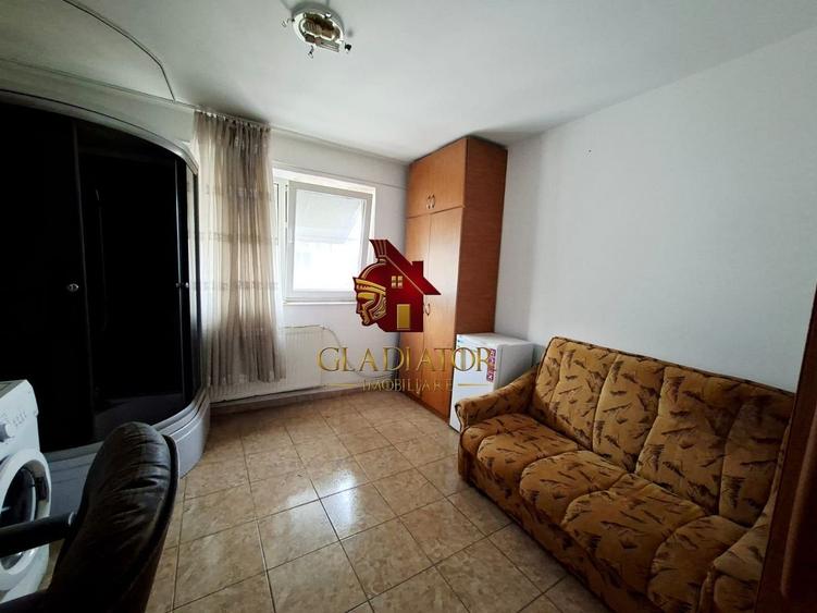 Camera de camin tip garsoniera Frumoasa Poitiers 16.2 mp, disponibila - 2