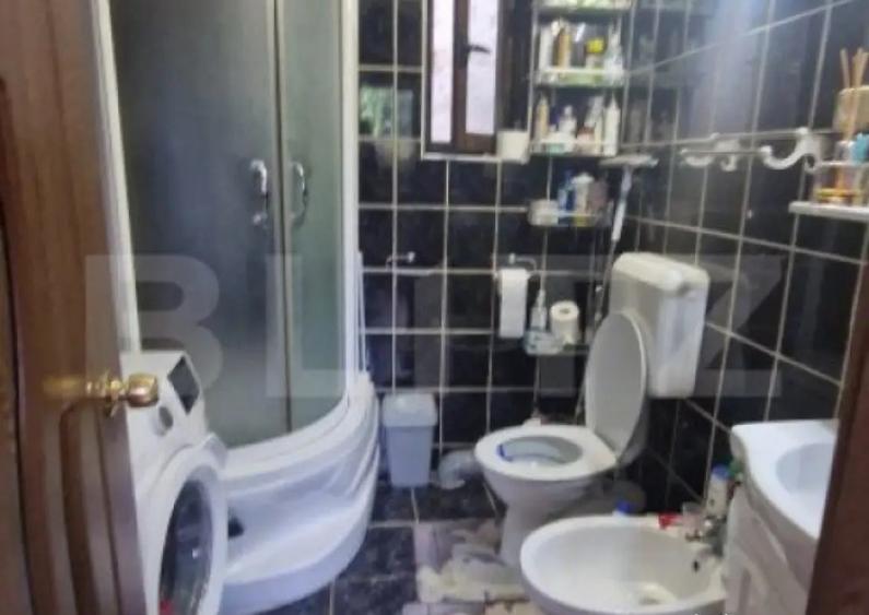 Casa 5 camere, Sacele , panouri solare 6kw, terasa , 835 mp - 8