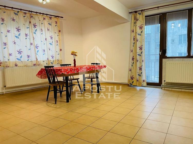 Apartament cu 3 camere zona Fortuna - 2
