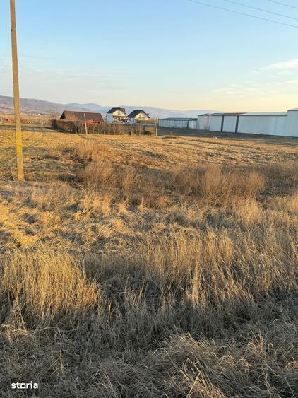 Vand Teren Intravilan , Intersesctia BUHOCI - TRAIAN - 7