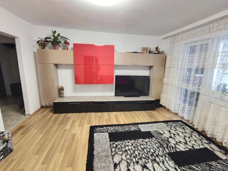 Apartament de inchiriat Str. Careiului Micro 16 - 2
