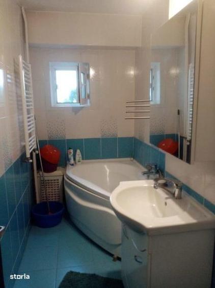 AP. 3 CAMERE TIMPURI NOI, BUCATARIE INCHISA,70 MP. UTILI,MOBILAT,AC - 4