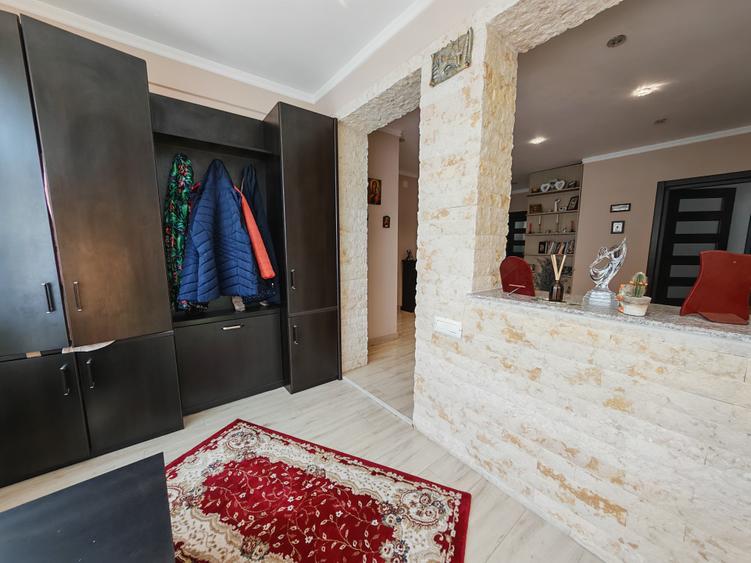 Casa cu pod inalt Lazu - 8