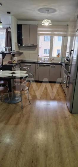 Apartament 3 camere decomandat | 77 mp | 2 dormitoare | 2 bai | Etaj 2 - 11