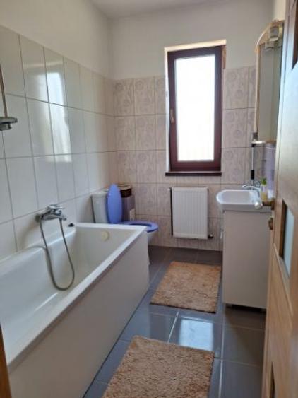 Inchiriez apartament cu 2 camere  - 7
