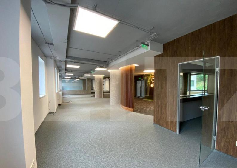 Spatiu deosebit in cladire clasa A - 9