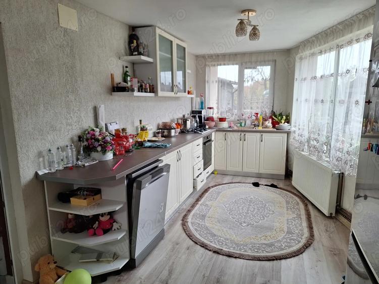 Casa spatioasa de vanzare in Arad cartier Bujac - 7