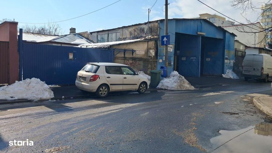 Str. Ote?ani Sector 2: 420mp, D=22M, Casa+Spalatorie Auto. Acte OK - 2