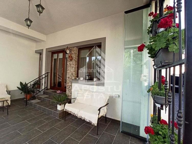 Casa 5 camere, curte, gazon livada in Gradiste