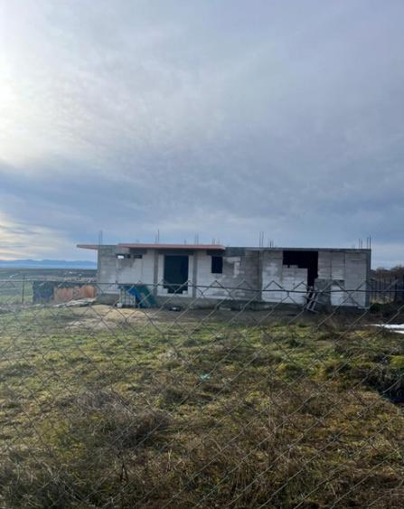 Casa la rosu 160 mp, teren 900 mp, zona Suceava (Moara) - 3