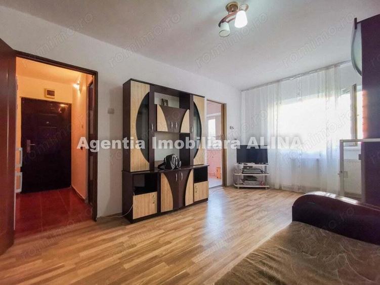 Garsoniera in Deva, zona Micro, str. Mihai Eminescu, 27 mp, semidecomandata, parter. - 2