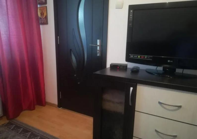 Garsoniera, 18 mp, zona 1 Decembrie 1918 - 5