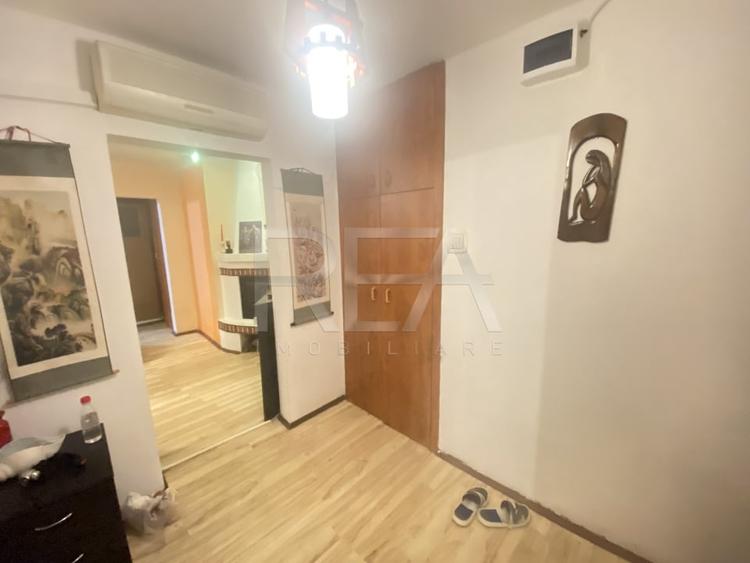 3 camere Margeanului Loc de parcare - 11