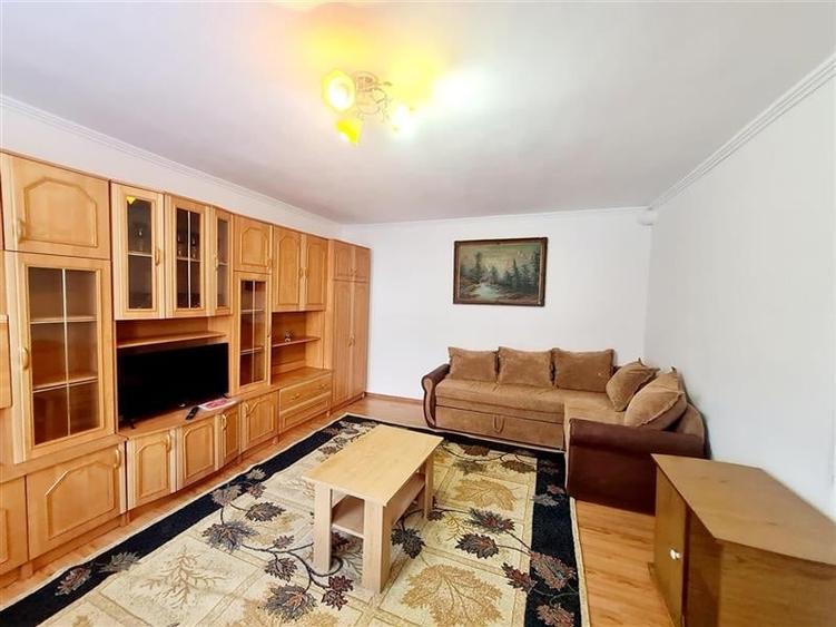 Corp de casa, proprietate tip studio, gata de mutat, Central, Brasov - 7