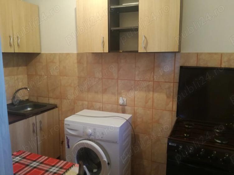 Inchiriez garsoniera - 2