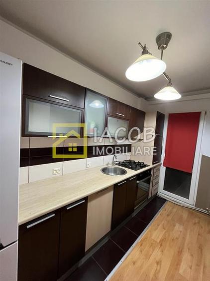 3 camere decomandate, parter, str. Alecu Russo, Bacau - 4